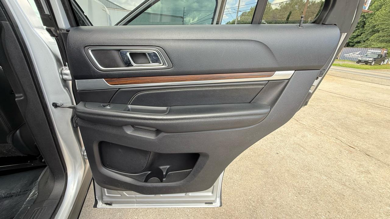 Ford Explorer Limited FWD 2016