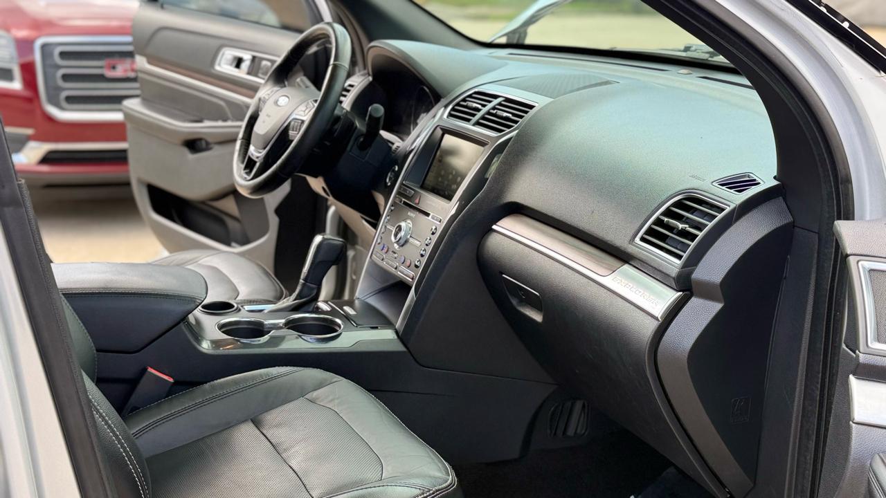 Ford Explorer Limited FWD 2016