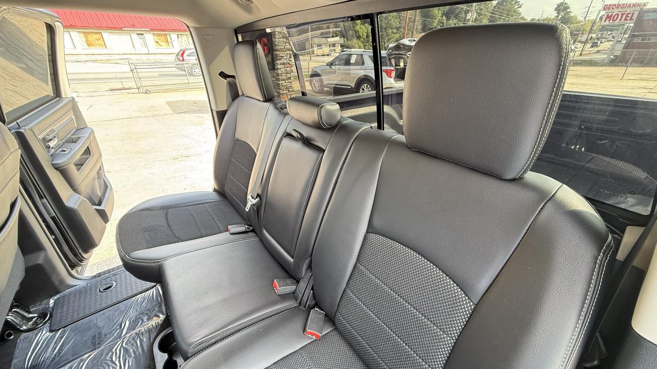 RAM 1500 Sport Crew Cab LWB 2WD 2016