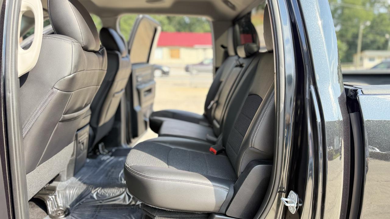 RAM 1500 Sport Crew Cab LWB 2WD 2016