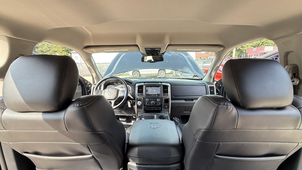 RAM 1500 Sport Crew Cab LWB 2WD 2016