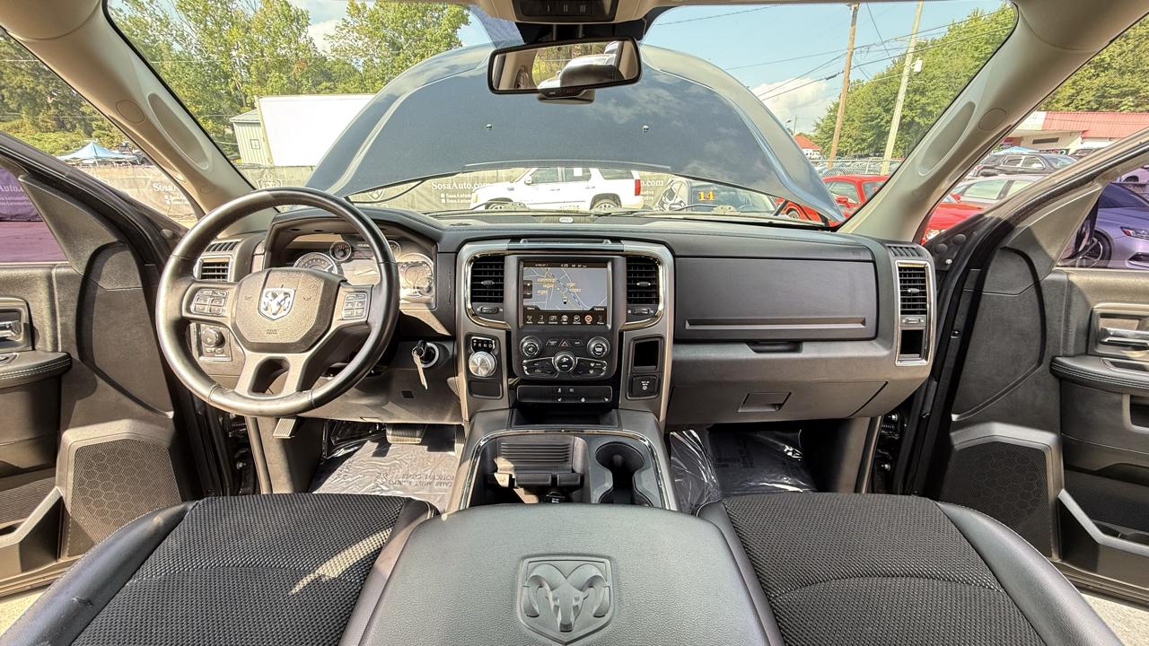 RAM 1500 Sport Crew Cab LWB 2WD 2016