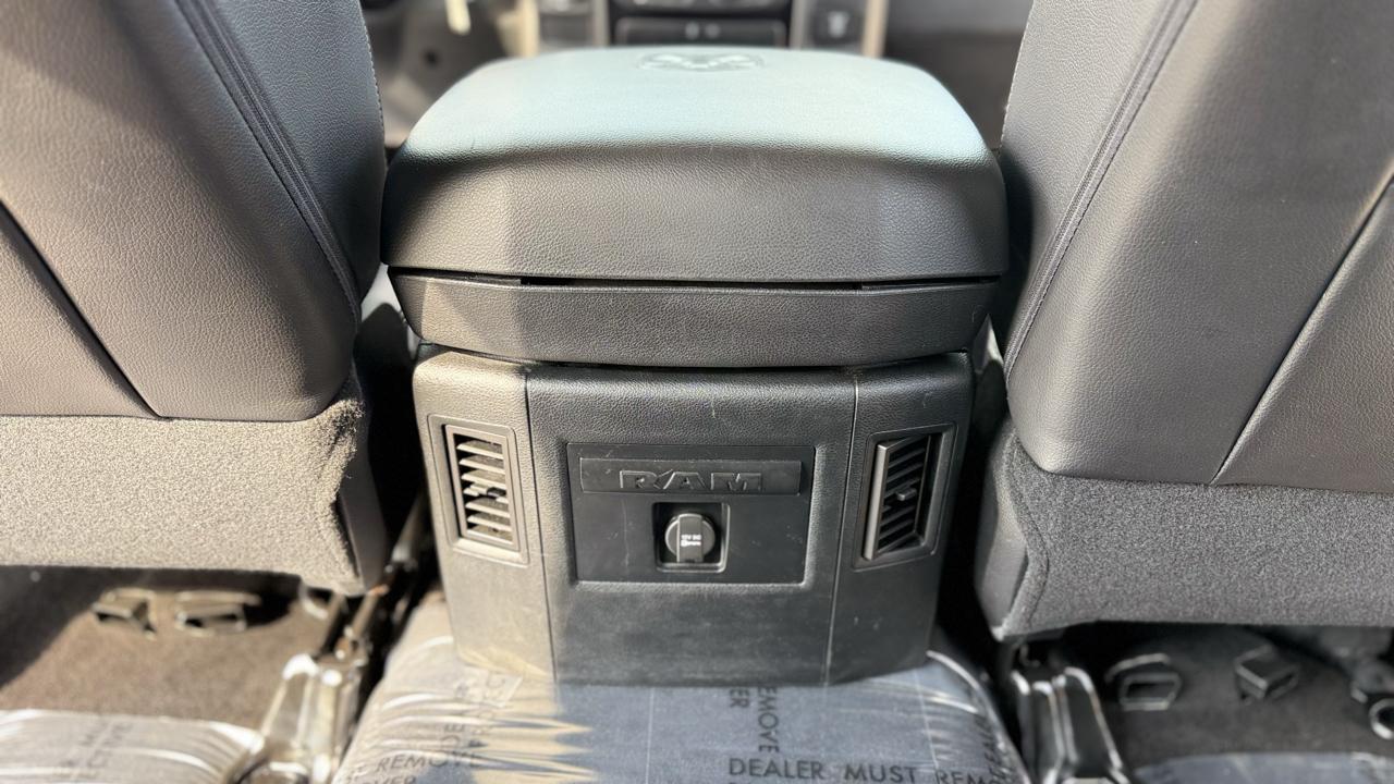 RAM 1500 Sport Crew Cab LWB 2WD 2016