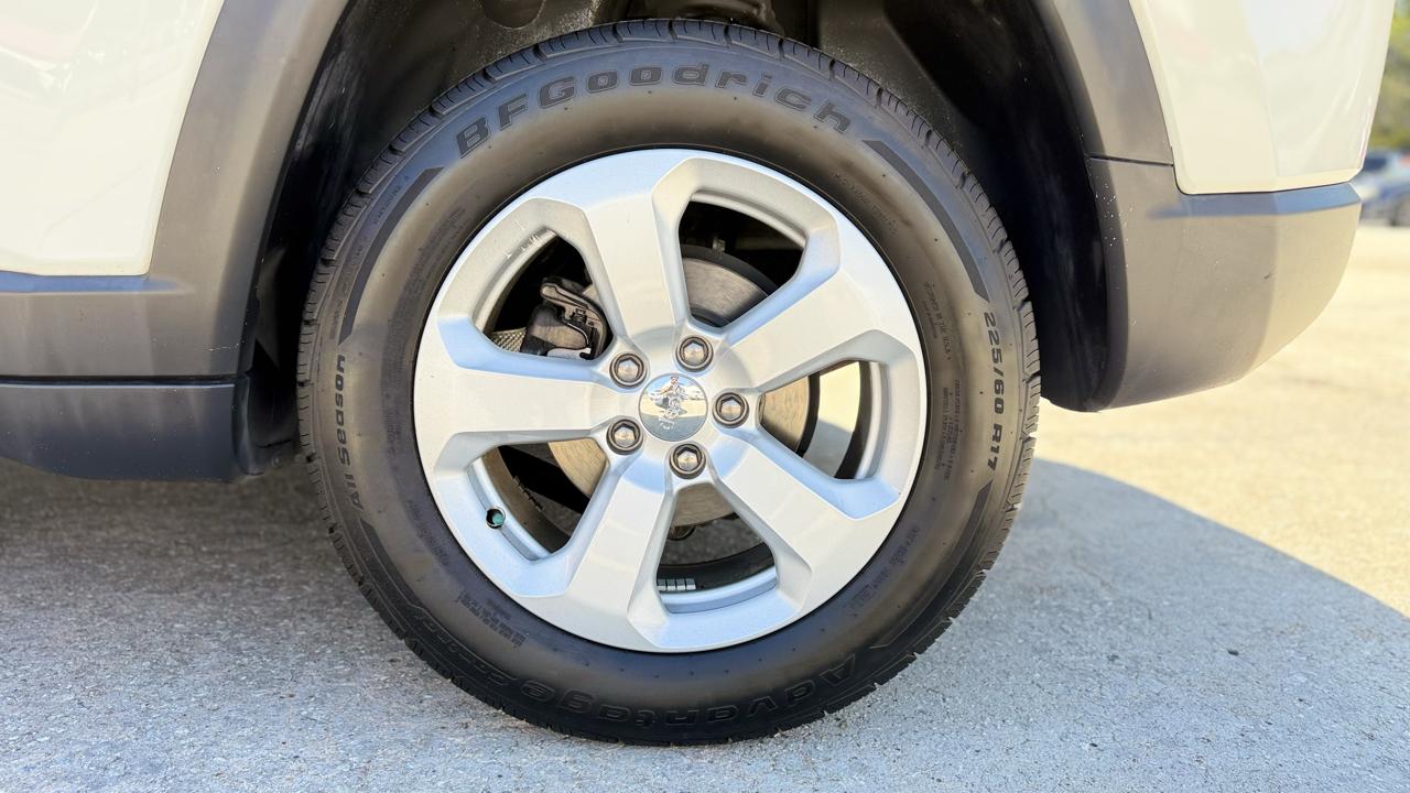 Jeep Compass Latitude FWD 2021