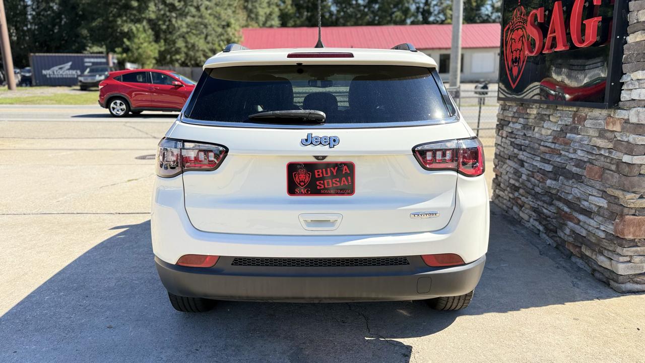 Jeep Compass Latitude FWD 2021