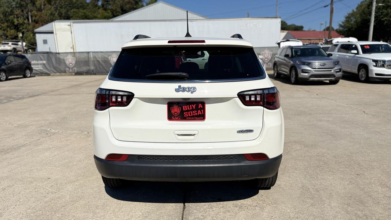 Jeep Compass Latitude FWD 2021