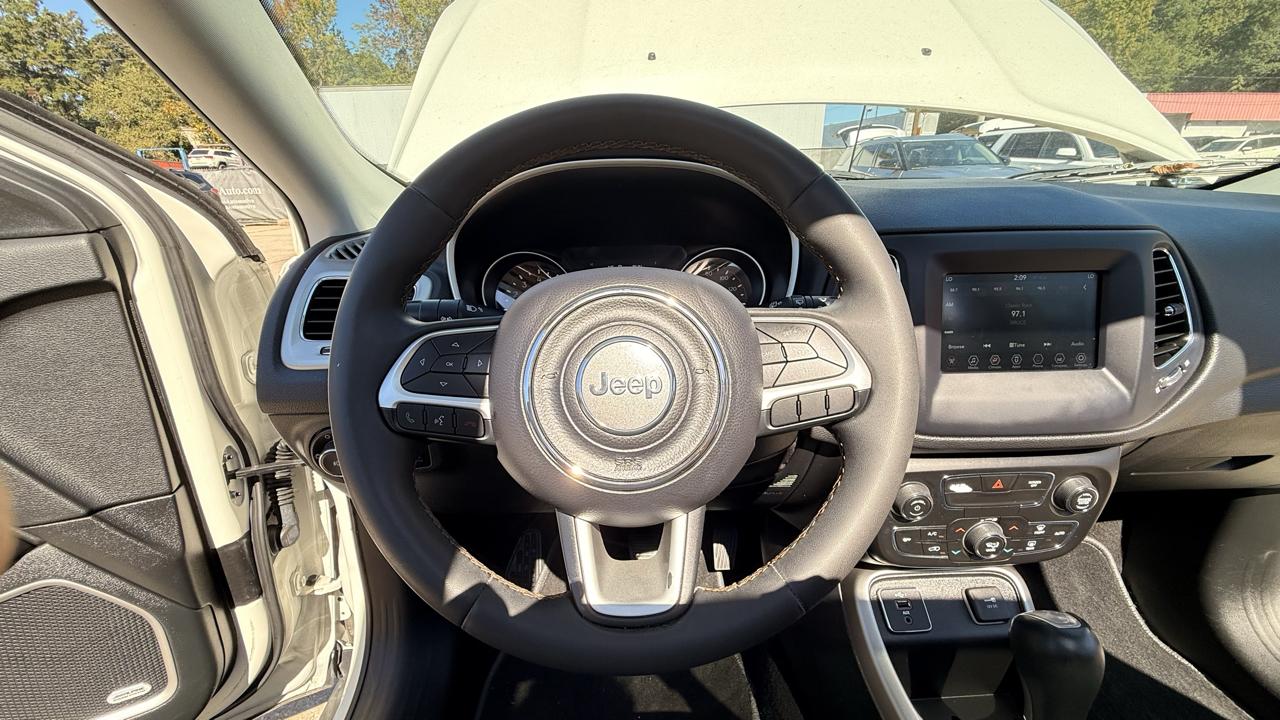 Jeep Compass Latitude FWD 2021