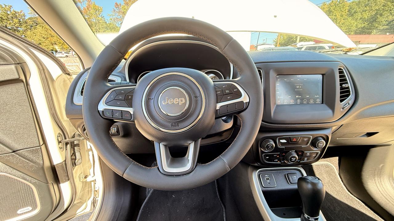 Jeep Compass Latitude FWD 2021