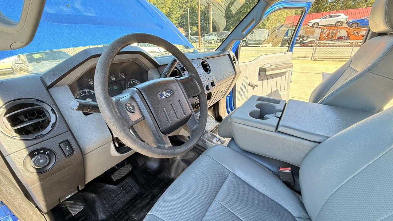 Ford F-350 SD XL Crew Cab 2WD 2016