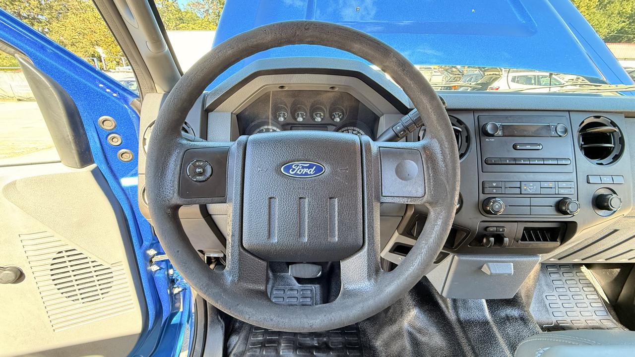 Ford F-350 SD XL Crew Cab 2WD 2016