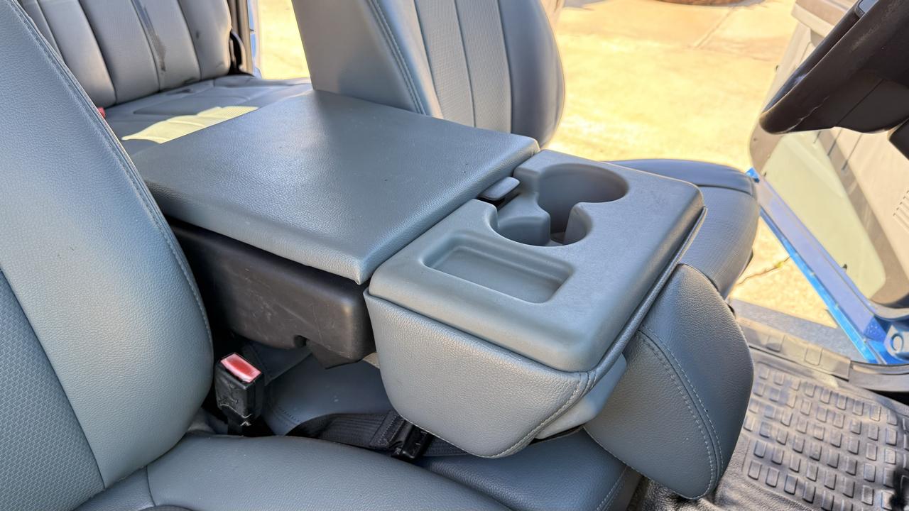 Ford F-350 SD XL Crew Cab 2WD 2016