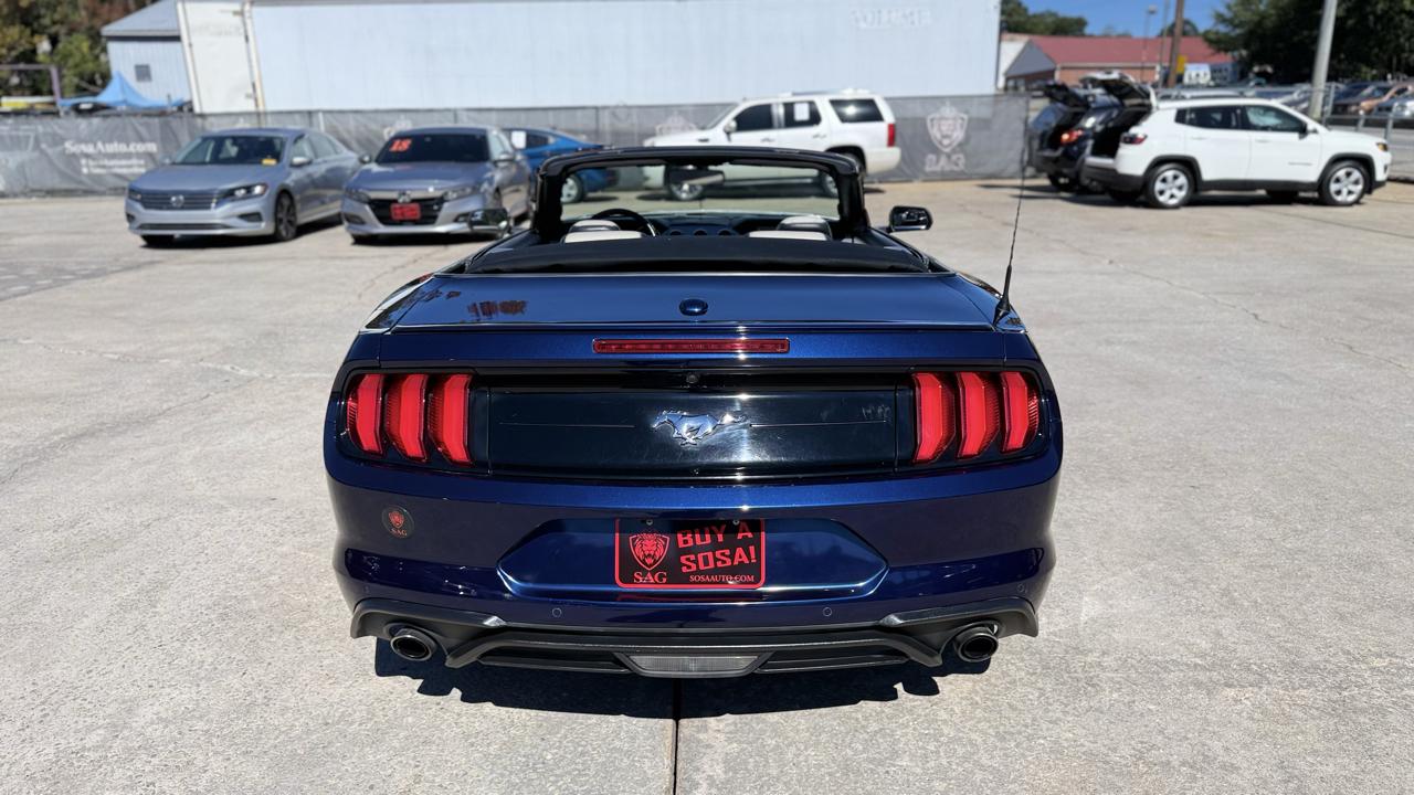 Ford Mustang EcoBoost Coupe 2016