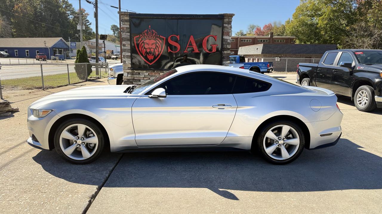 Ford Mustang EcoBoost Coupe 2016
