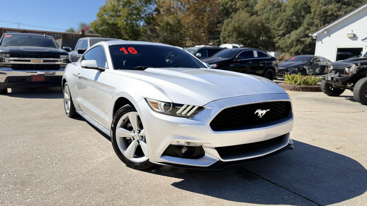Ford Mustang EcoBoost Coupe 2016