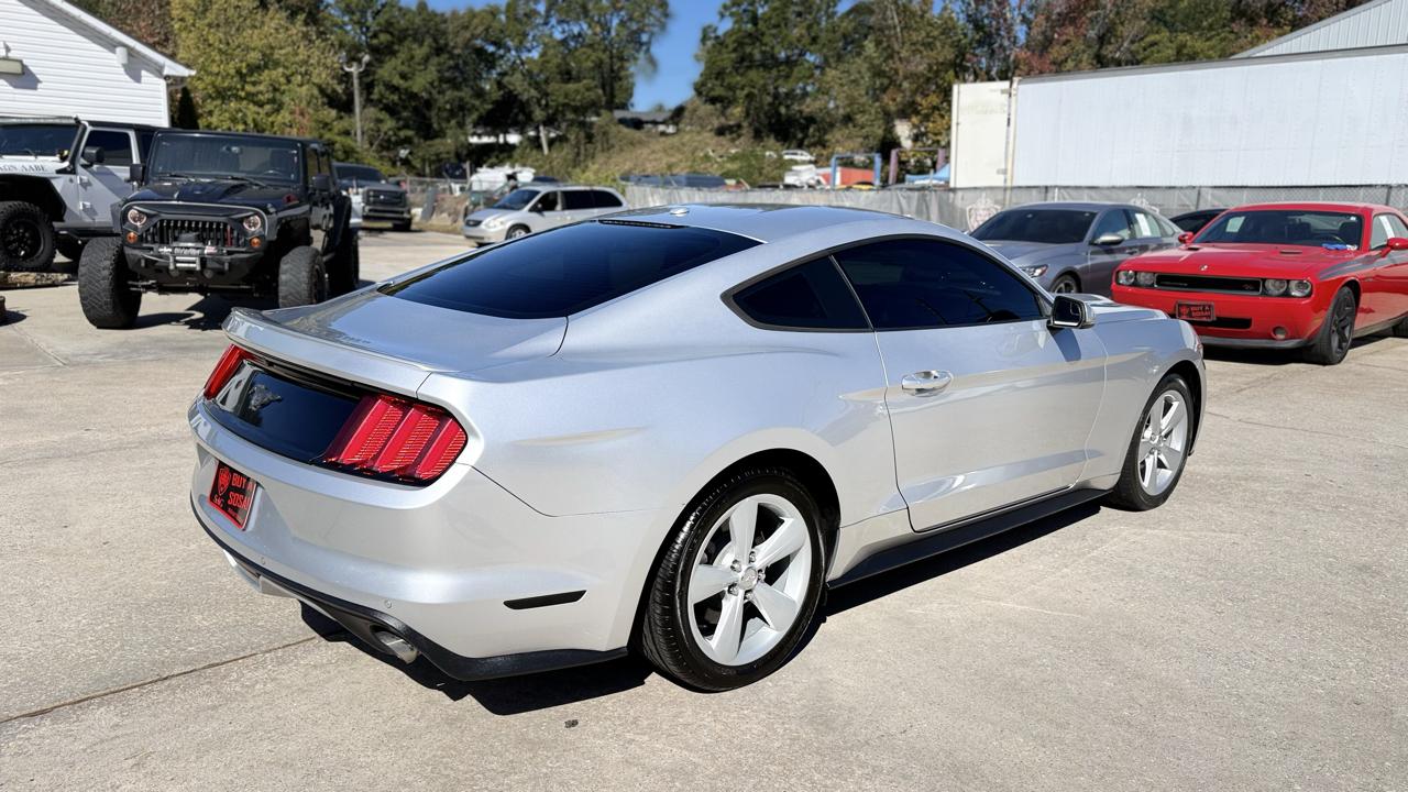 Ford Mustang EcoBoost Coupe 2016