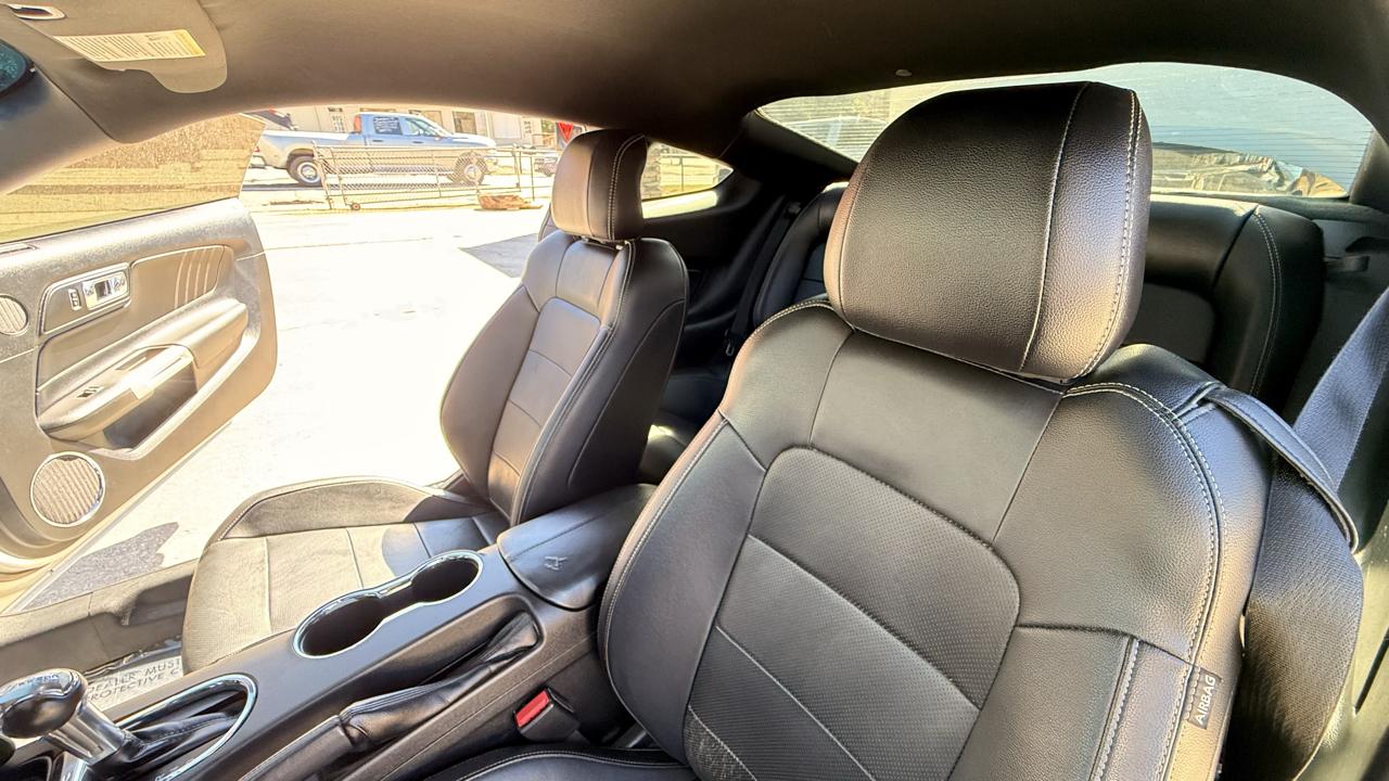 Ford Mustang EcoBoost Coupe 2016