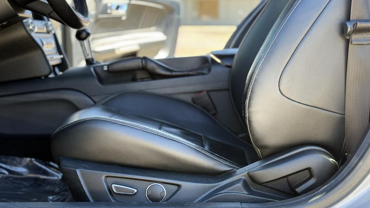 Ford Mustang EcoBoost Coupe 2016