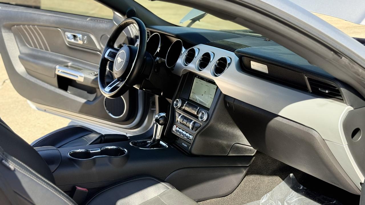Ford Mustang EcoBoost Coupe 2016
