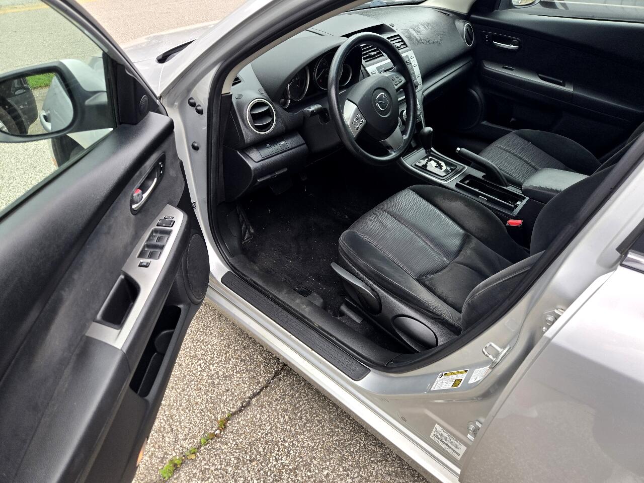 Mazda MAZDA6 i SV 2010 Mazda MAZDA6 i SV 2010