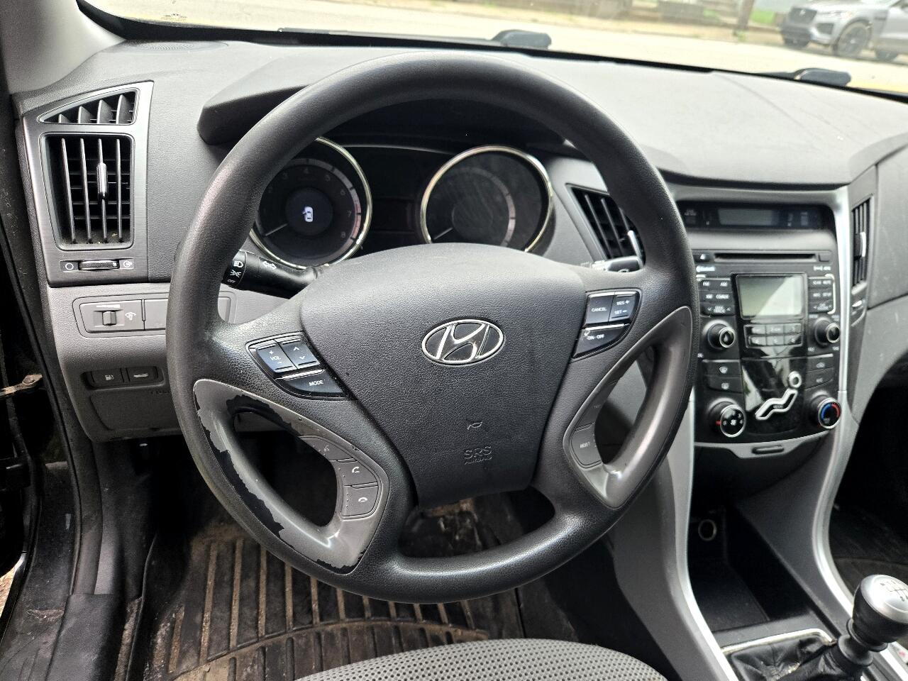 Hyundai Sonata GLS Auto 2011 Hyundai Sonata GLS Auto 2011