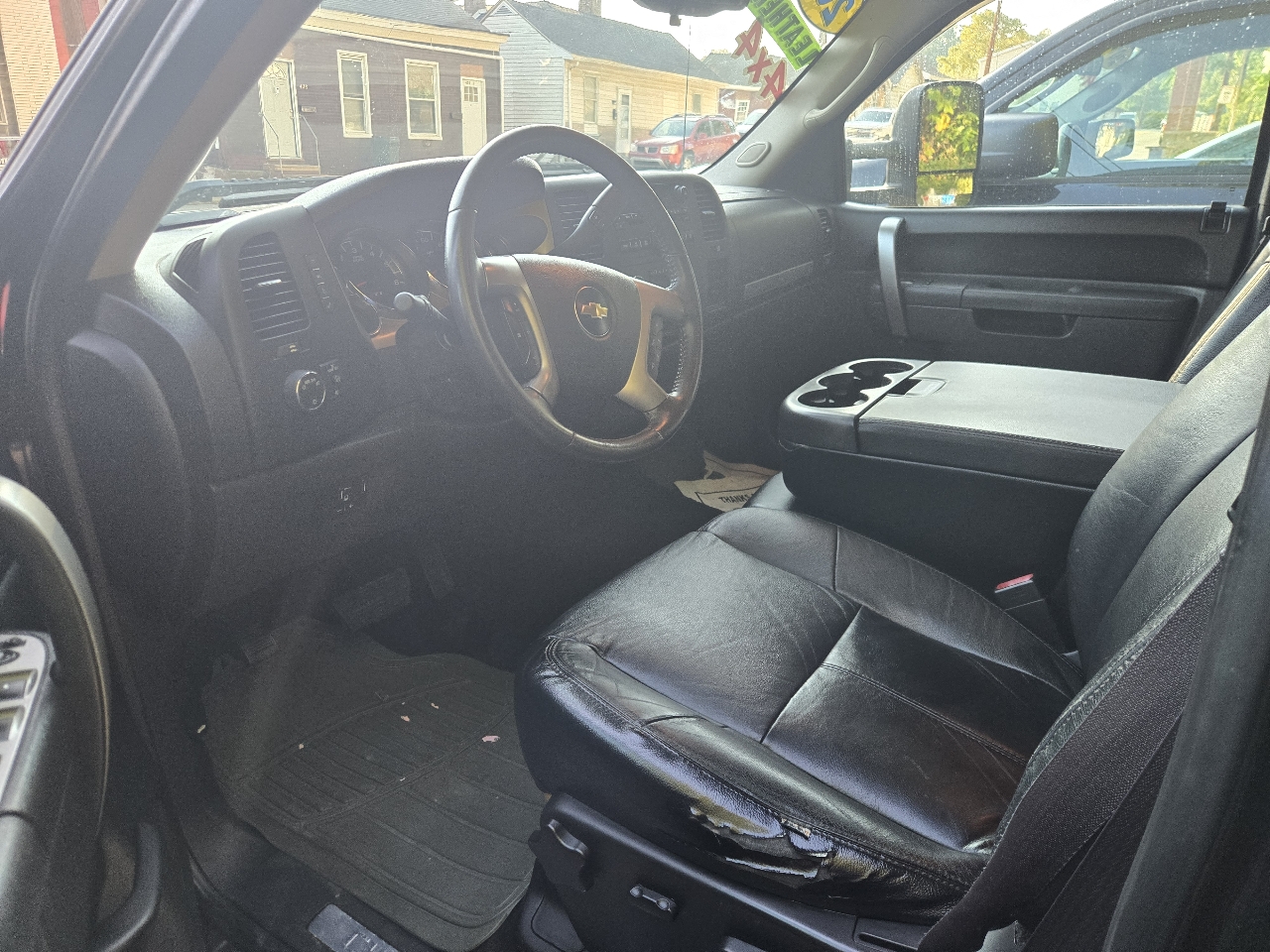 Chevrolet Silverado 1500 LT Ext. Cab Long Box 4WD 2013 Chevrolet Silverado 1500 LT Ext. Cab Long Box 4WD 2013