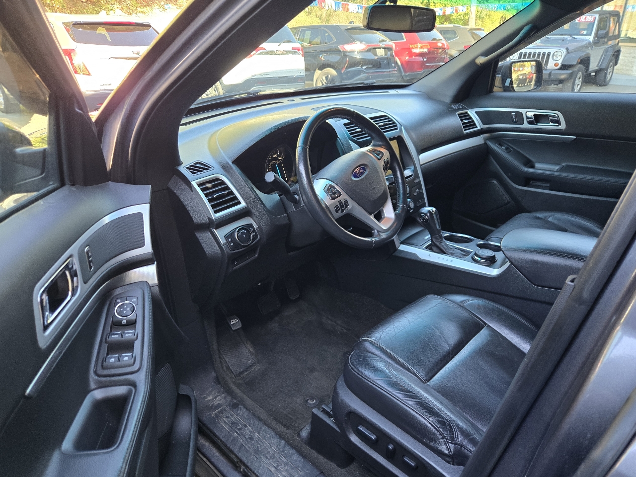 Ford Explorer XLT 4WD 2014 Ford Explorer XLT 4WD 2014