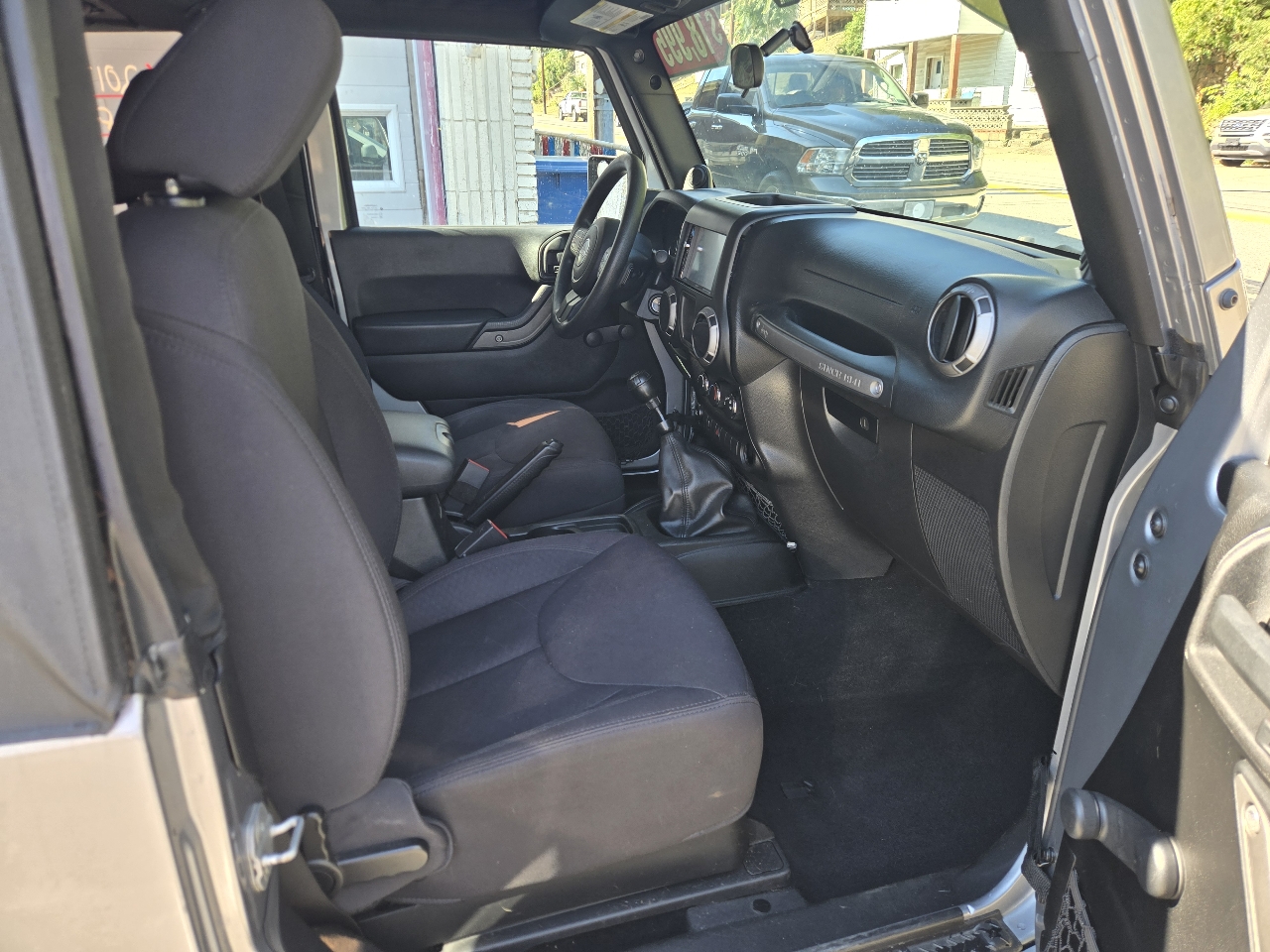 Jeep Wrangler Sport 4WD 2013 Jeep Wrangler Sport 4WD 2013
