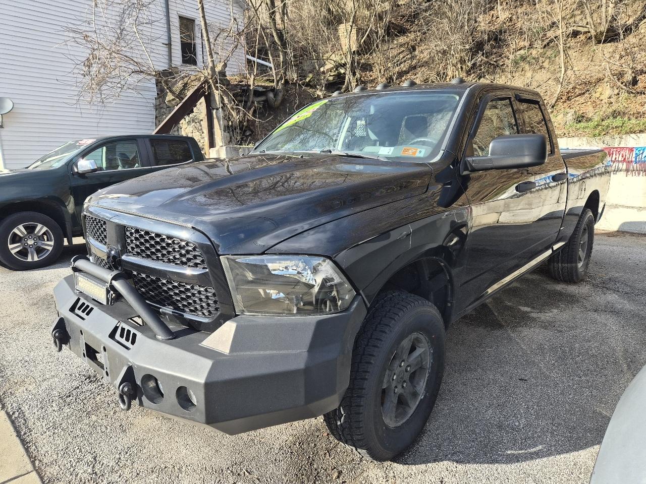 RAM 1500 Tradesman Quad Cab 4WD 2014