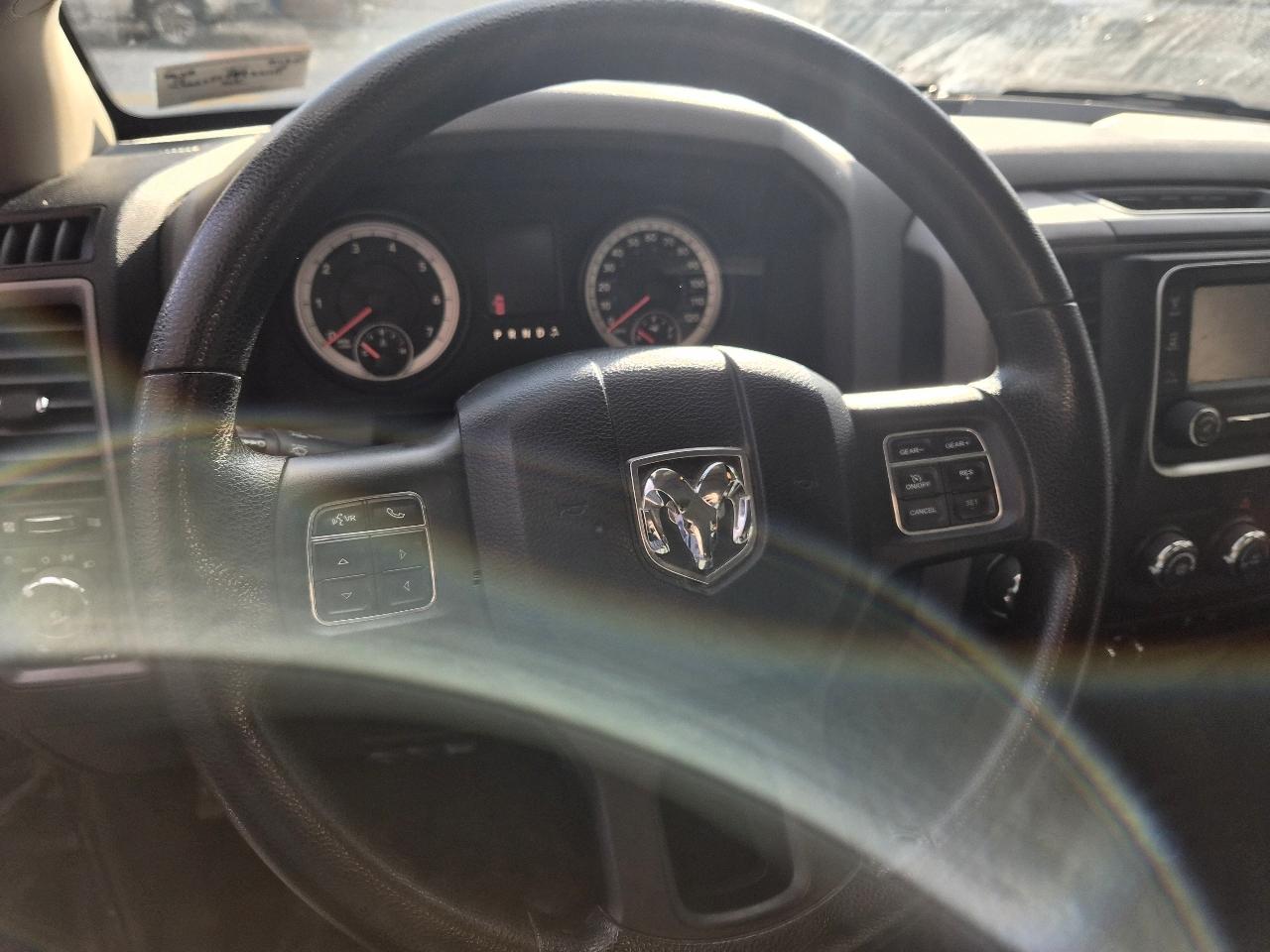 RAM 1500 Tradesman Quad Cab 4WD 2014