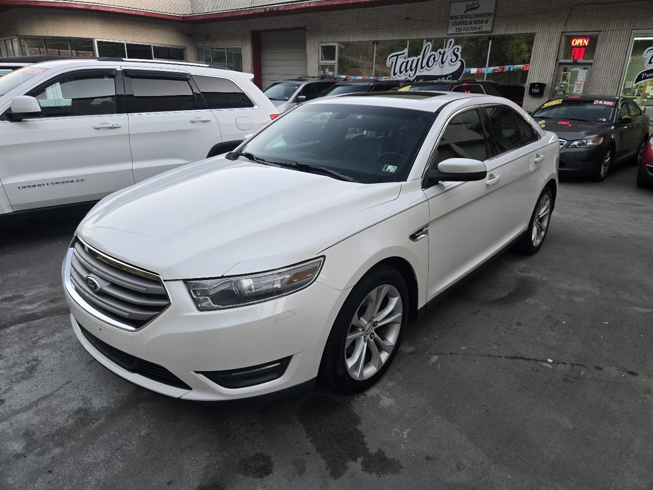 2013 Ford Taurus