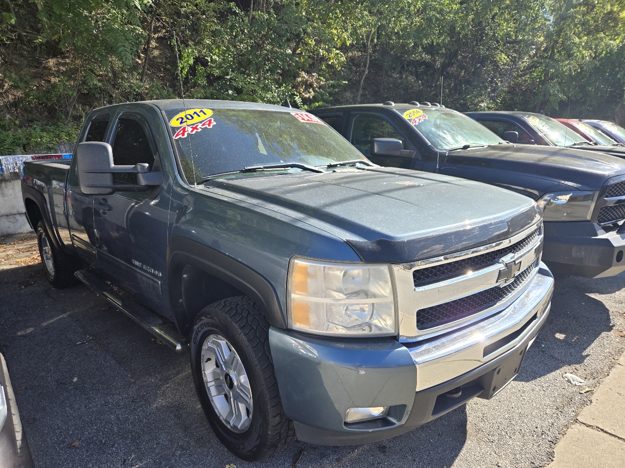 2011 Chevrolet Silverado 1500 LT Ext. Cab Long Box 4WD