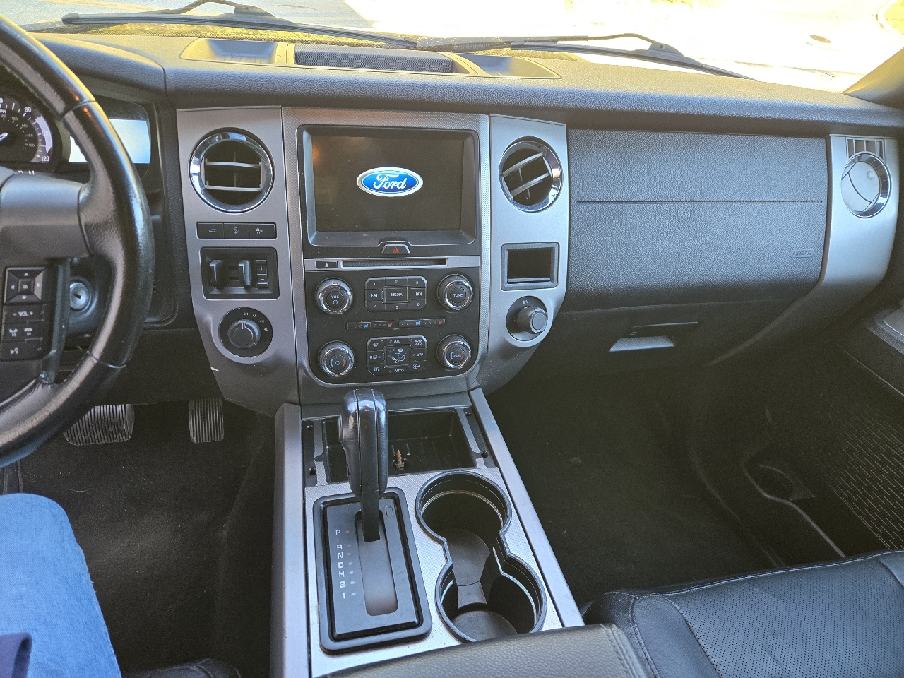 Ford Expedition King Ranch 4WD 2017 Ford Expedition King Ranch 4WD 2017