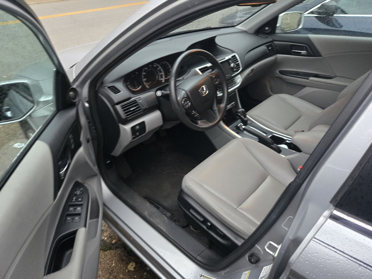 Honda Accord EX-L Sedan CVT 2013 Honda Accord EX-L Sedan CVT 2013