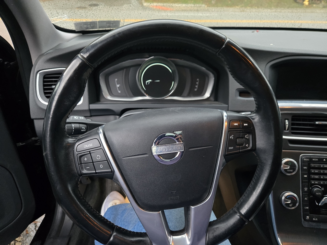 Volvo S60 2.5 Premier 4WD 2015 Volvo S60 2.5 Premier 4WD 2015