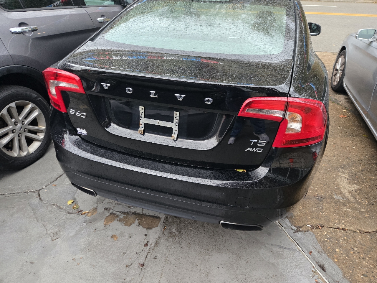 Volvo S60 2.5 Premier 4WD 2015 Volvo S60 2.5 Premier 4WD 2015