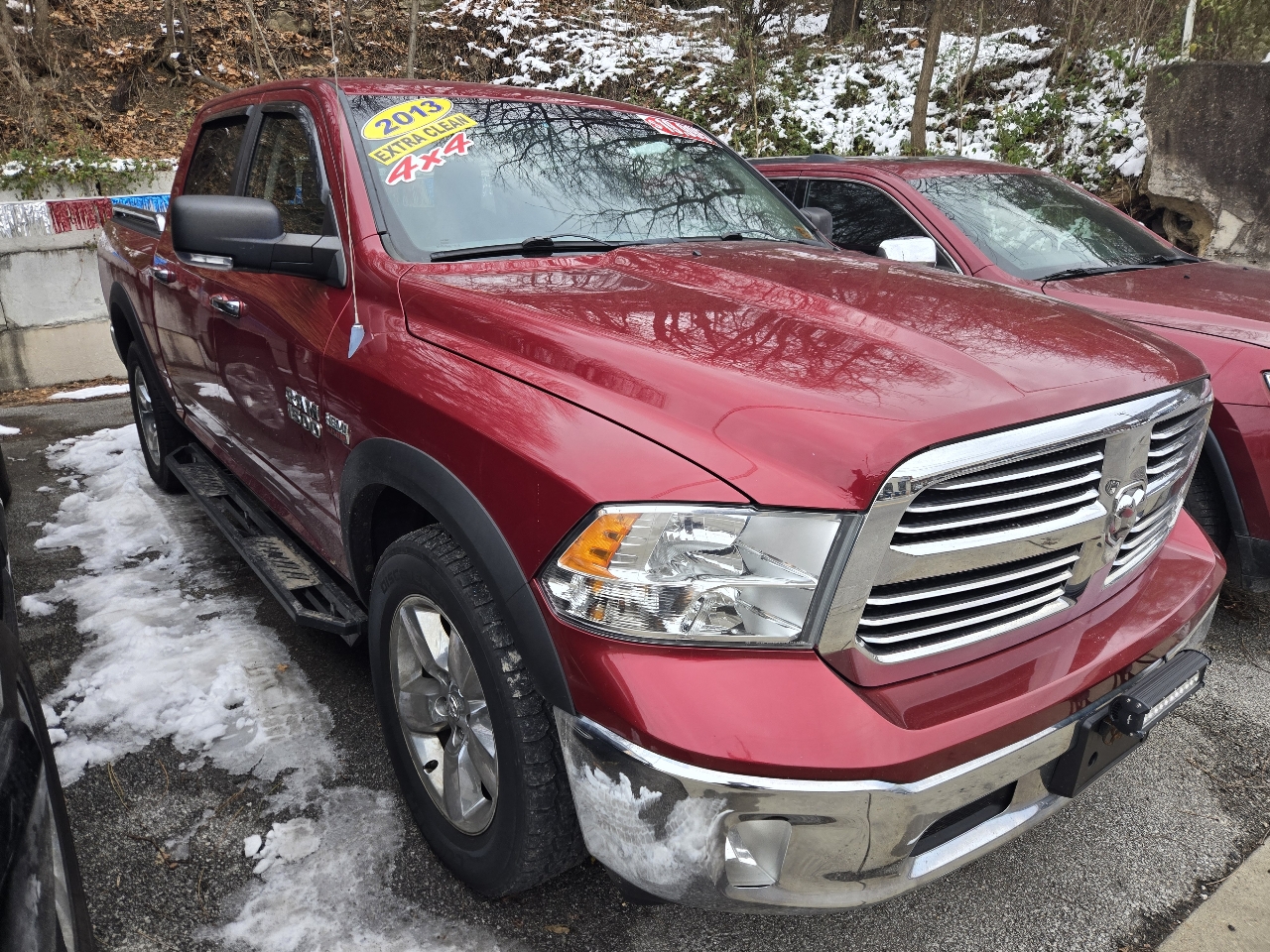 RAM 1500 SLT Crew Cab SWB 4WD 2013