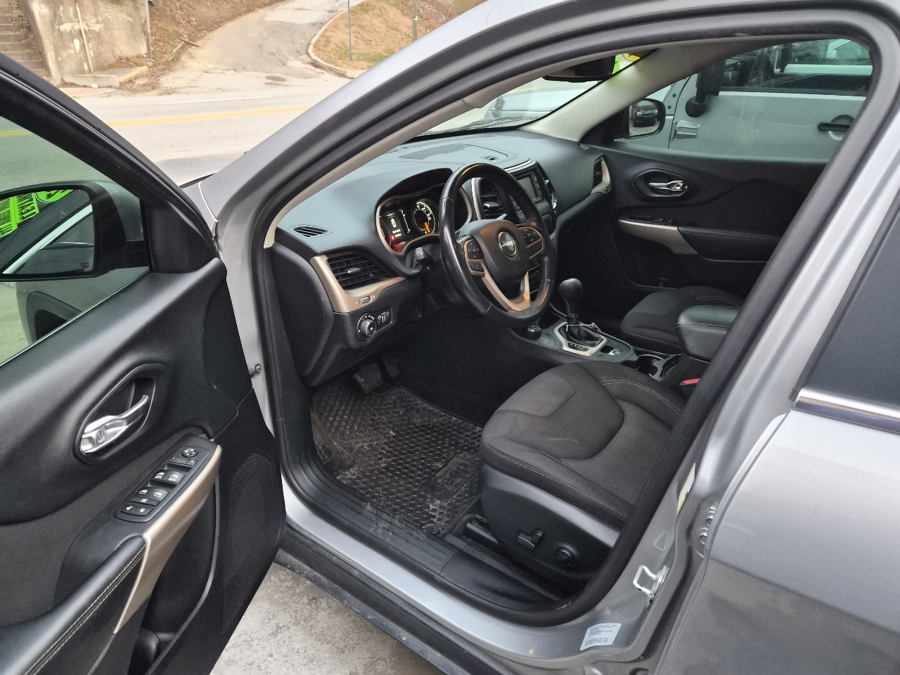 Jeep Cherokee Latitude 4WD 2017