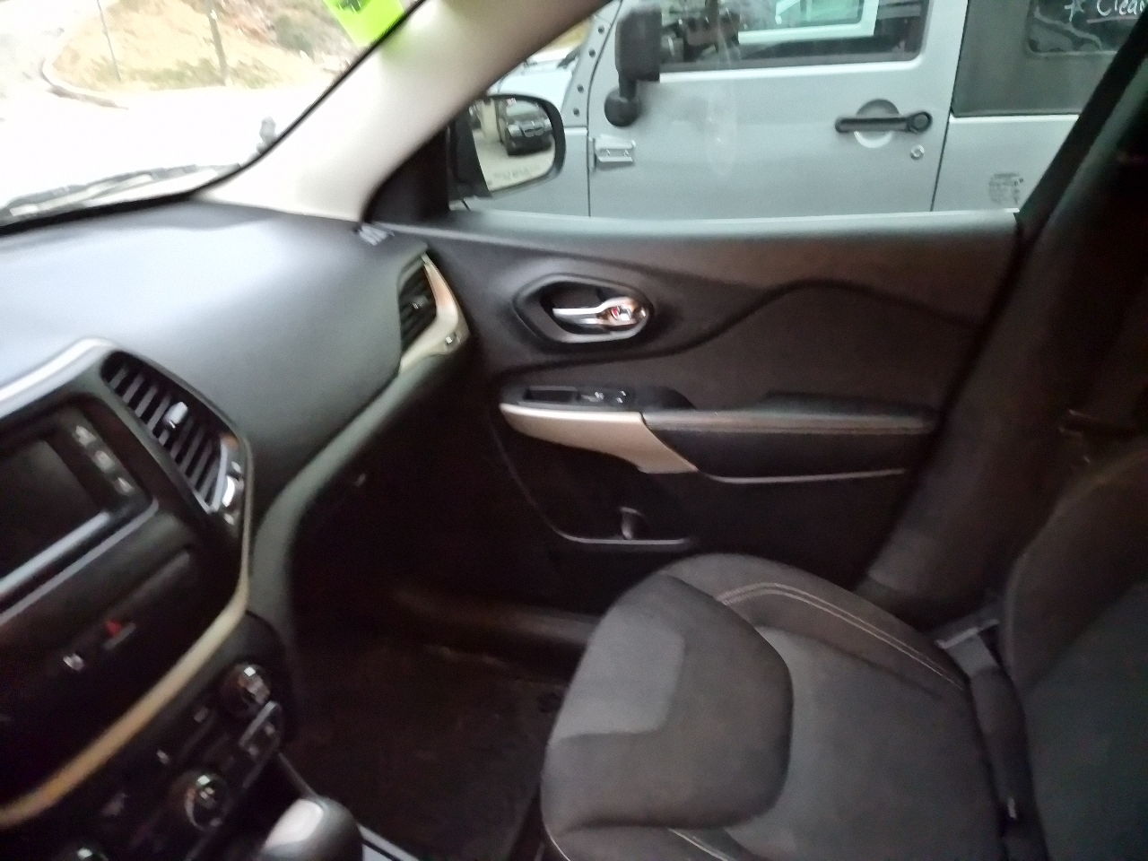 Jeep Cherokee Latitude 4WD 2017