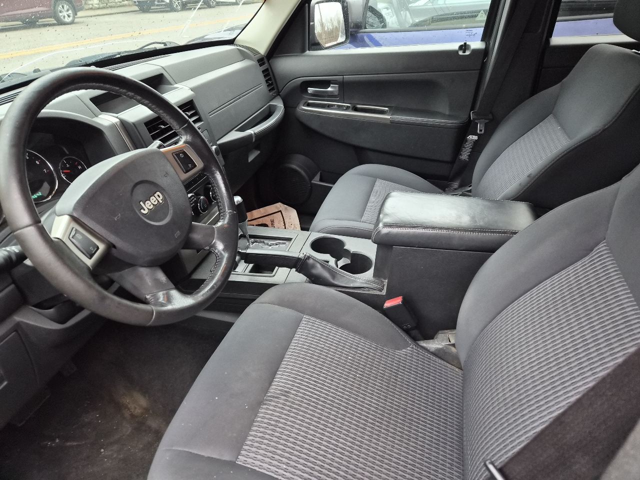 Jeep Liberty Renegade 4WD 2010