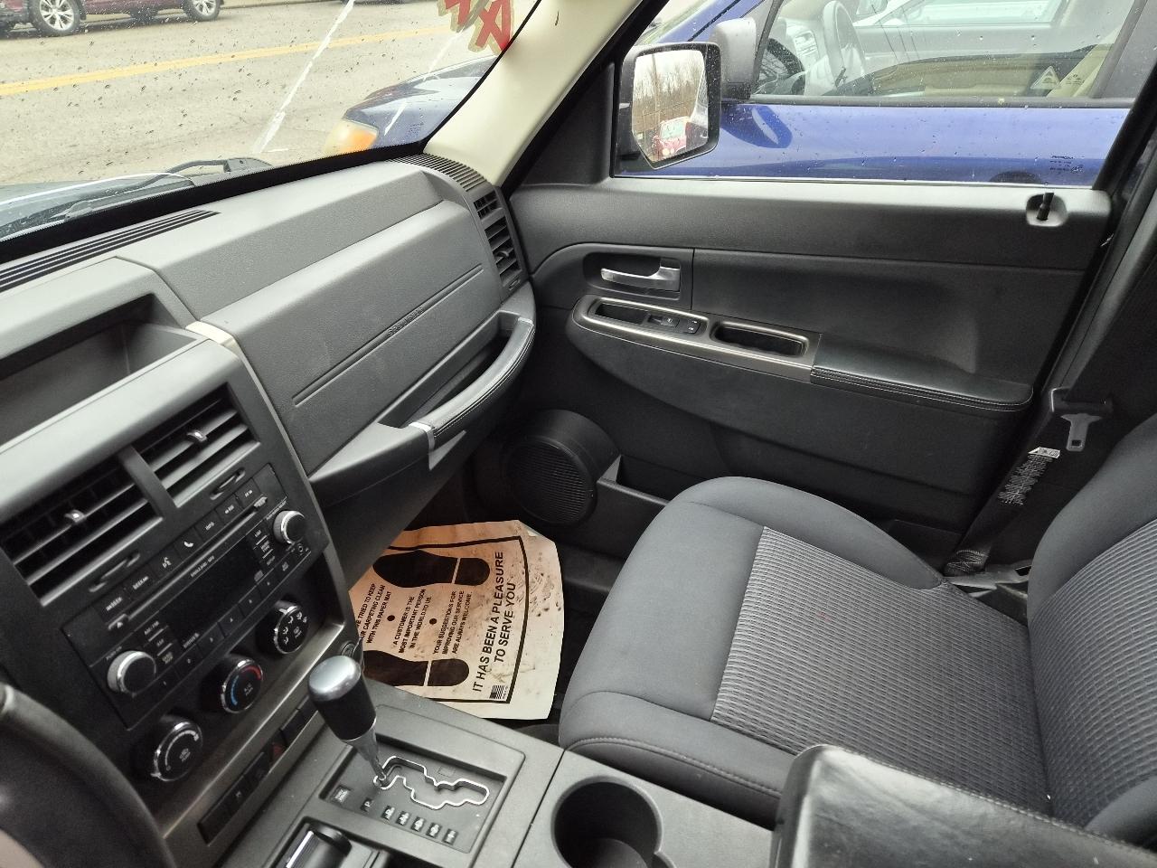 Jeep Liberty Renegade 4WD 2010