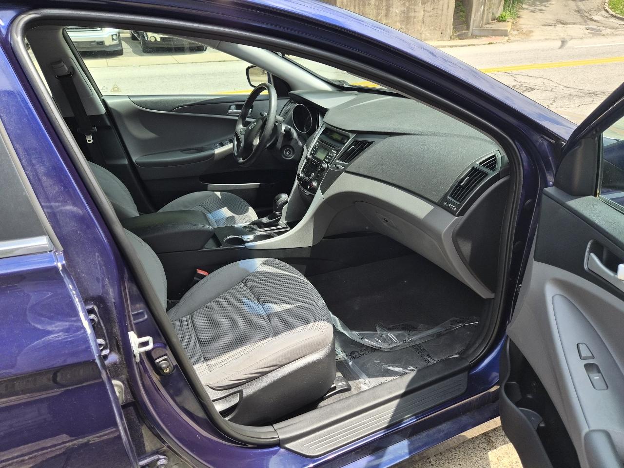 Hyundai Sonata GLS Auto 2011