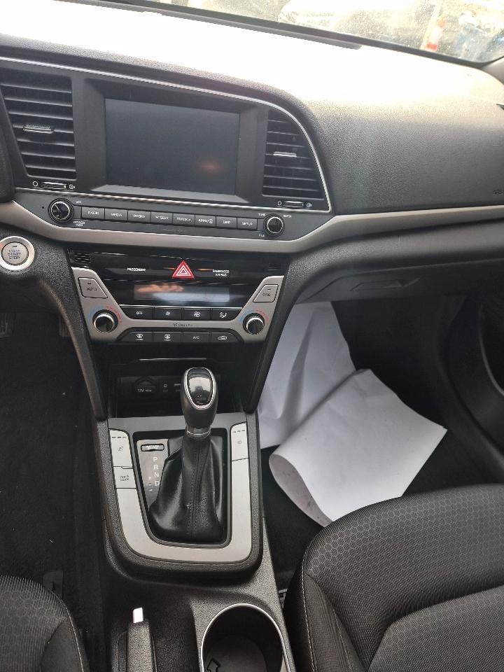 Hyundai Elantra Limited 2018