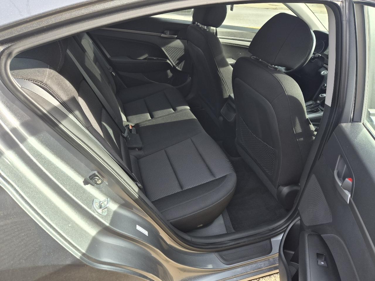 Hyundai Elantra Limited 2018