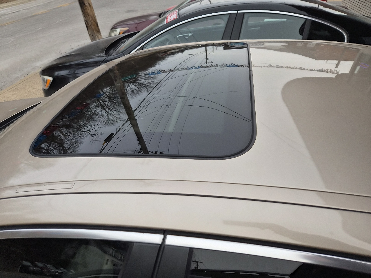 BMW 5-Series 535xi 2011