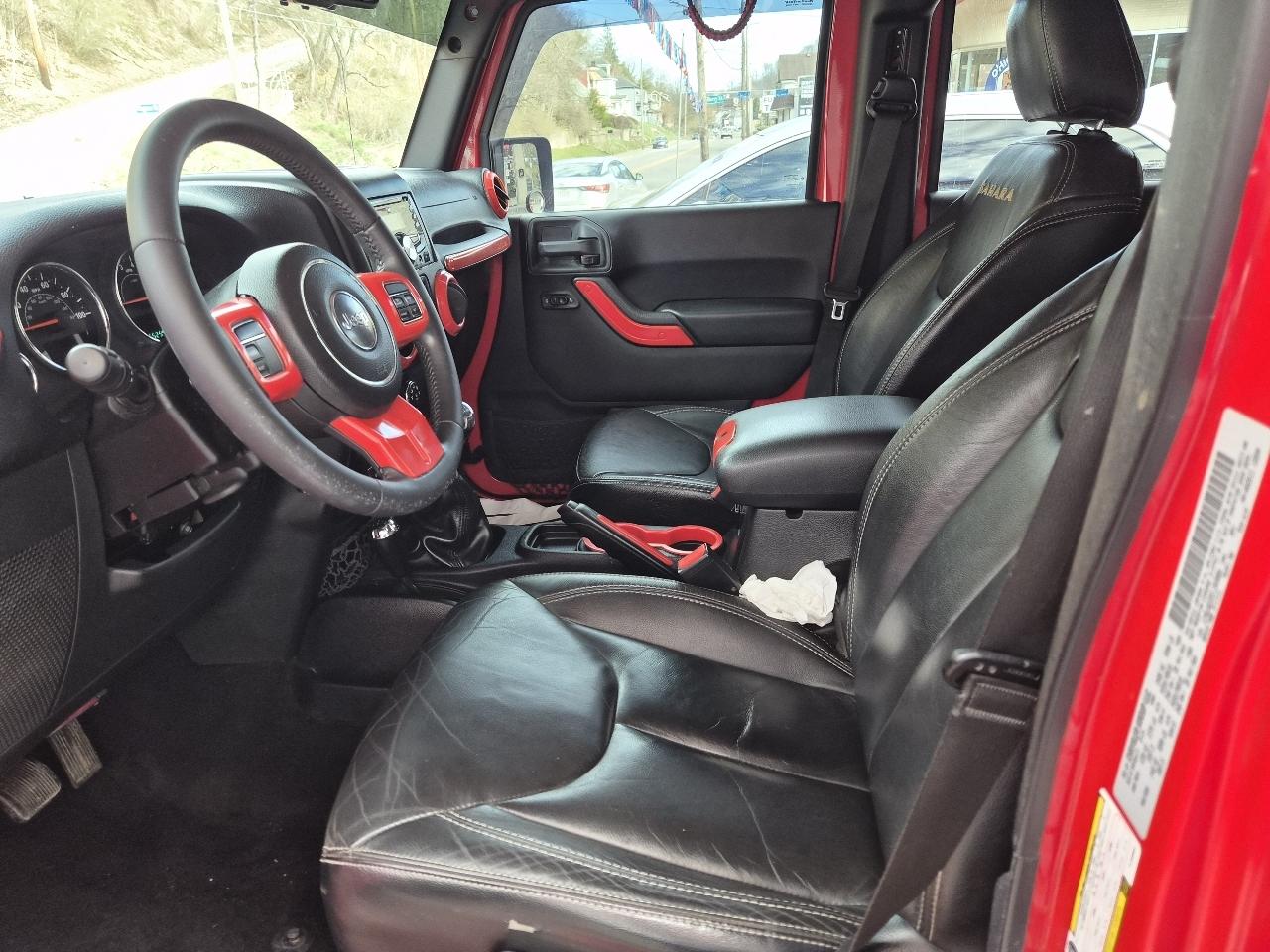 Jeep Wrangler Unlimited Sahara 4WD 2015