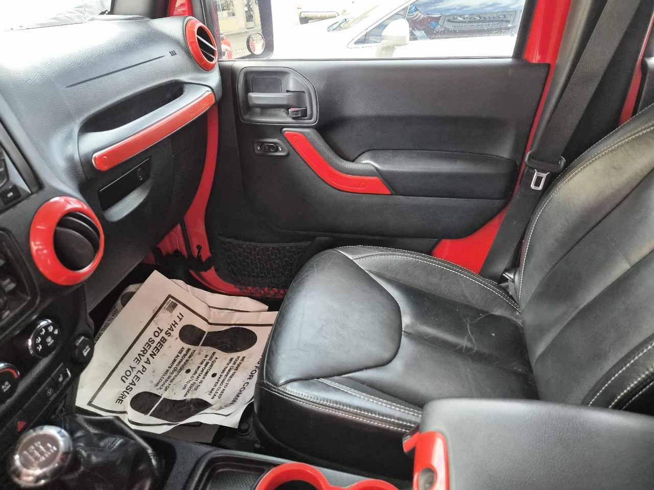 Jeep Wrangler Unlimited Sahara 4WD 2015