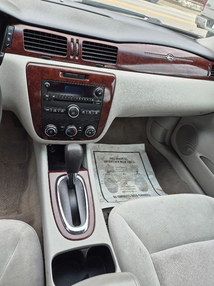 Chevrolet Impala LS 2008