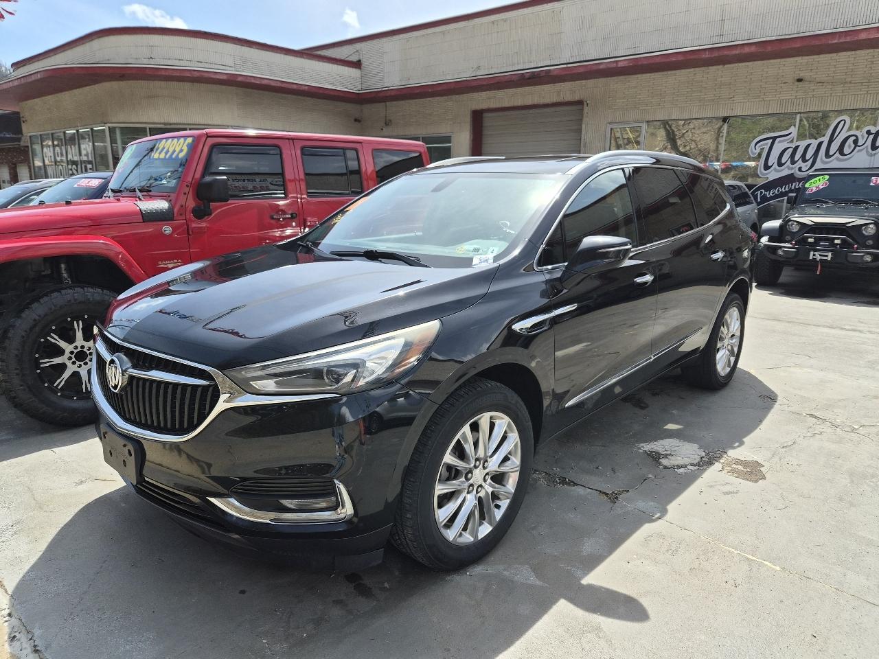 2018 Buick Enclave Essence AWD