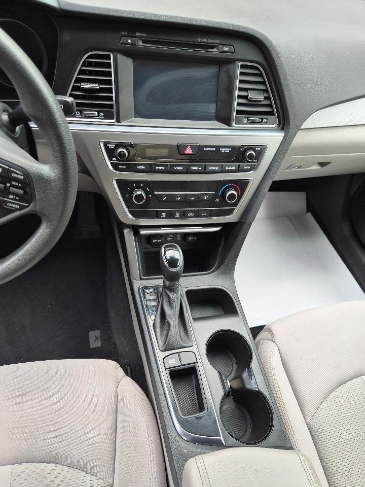 Hyundai Sonata SE 2016