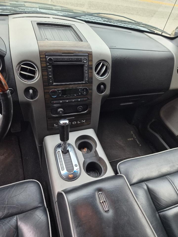 Lincoln Mark LT 4WD 2007